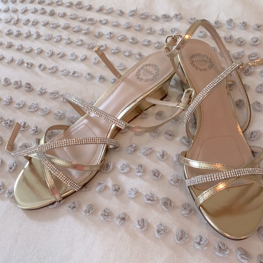 NWOT I. Miller gold low wedge shoes